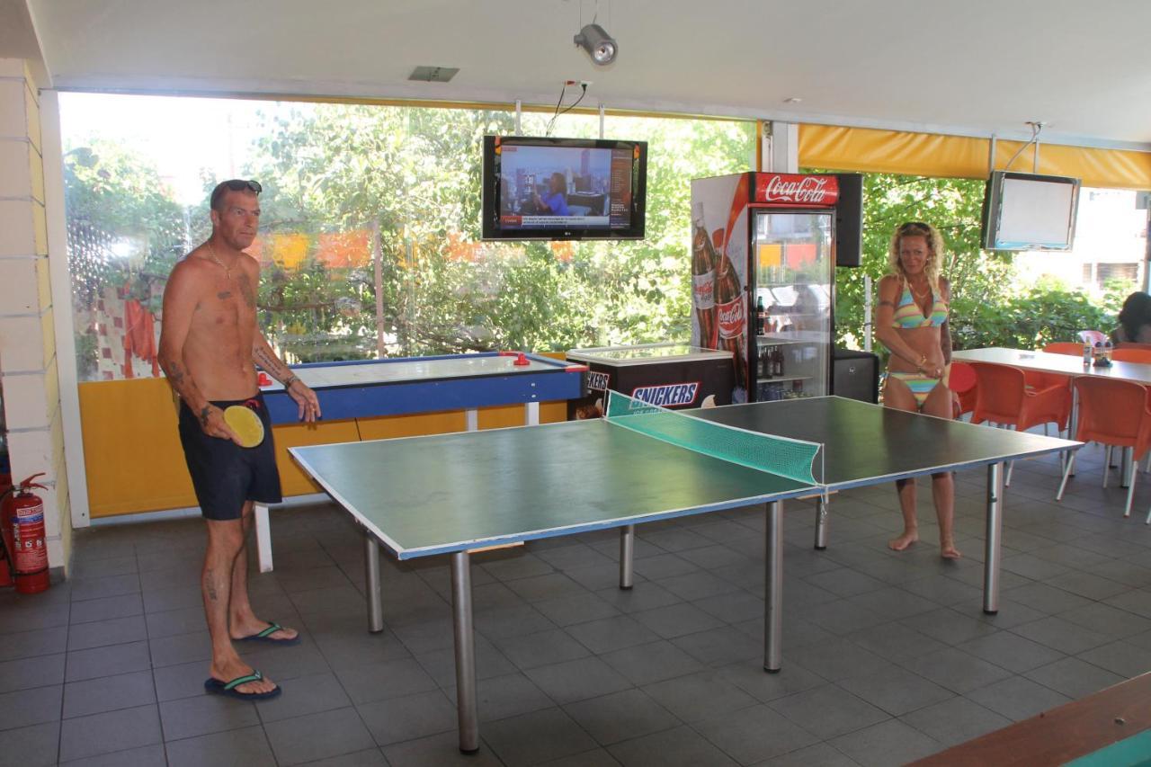 Kavos Central Ngoại thất bức ảnh