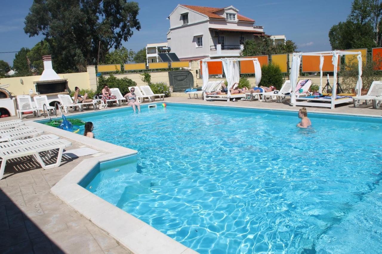 Kavos Central Ngoại thất bức ảnh
